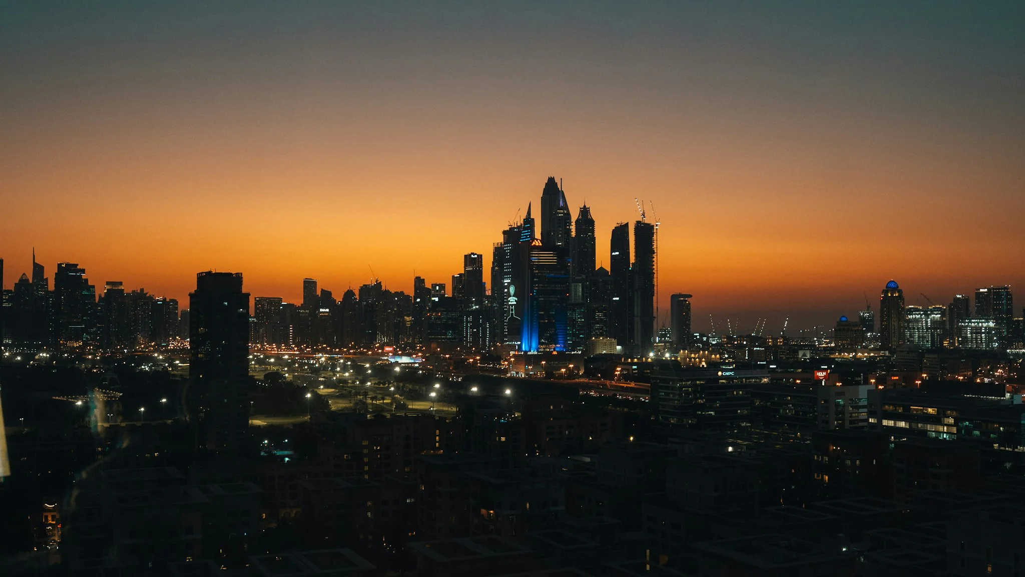 Free Zone vs Mainland UAE: 2025 Changes